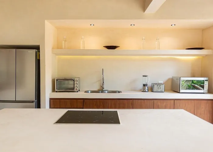 Caribena, Breakfast And Concierge Included Pousada *