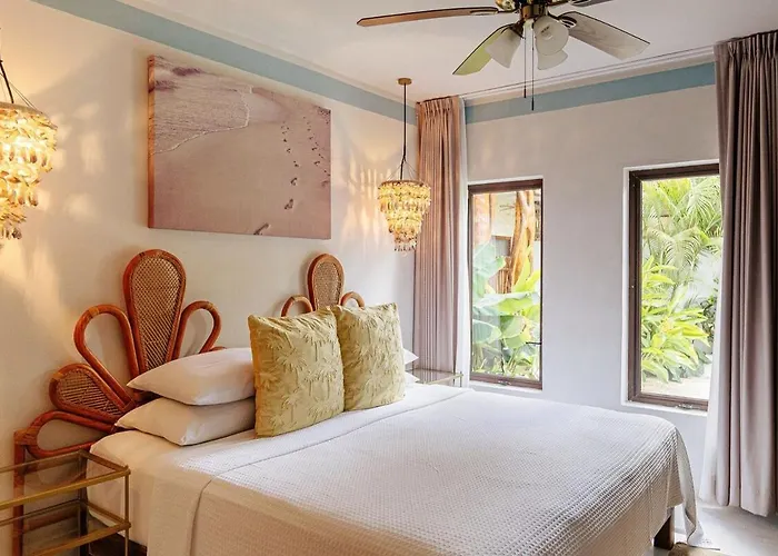 Caribena, Breakfast And Concierge Included