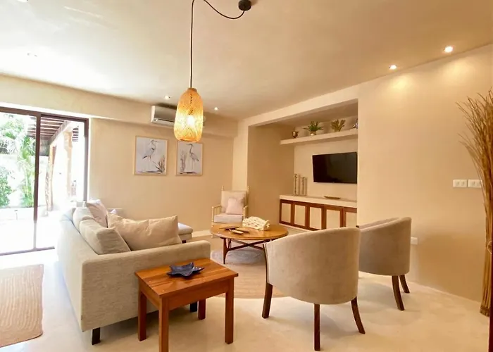 Caribena, Breakfast And Concierge Included *